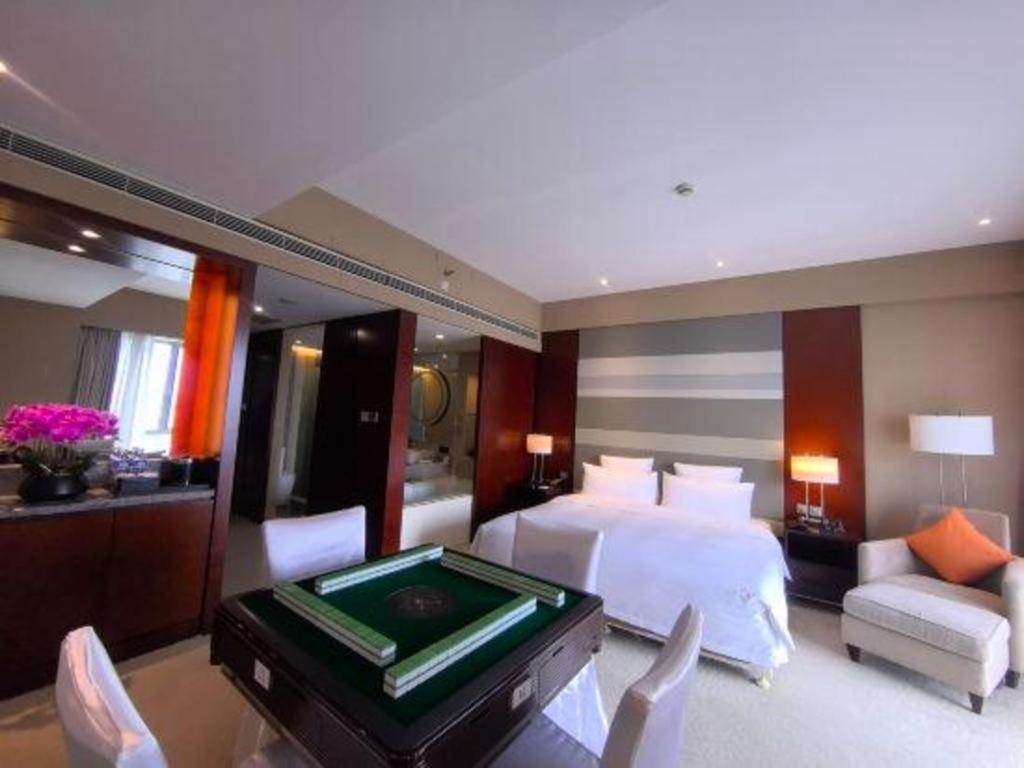 The Qube Shanghai Nanqiao Exterior photo
