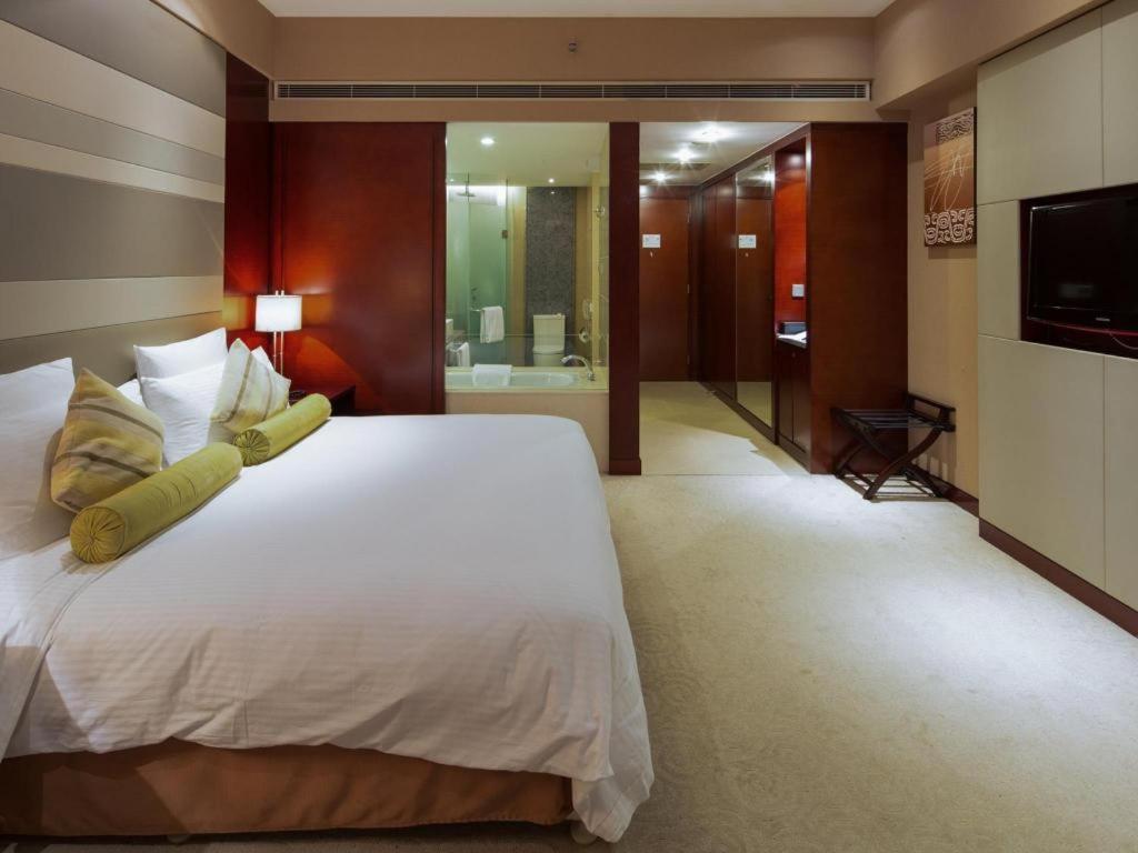 The Qube Shanghai Nanqiao Exterior photo