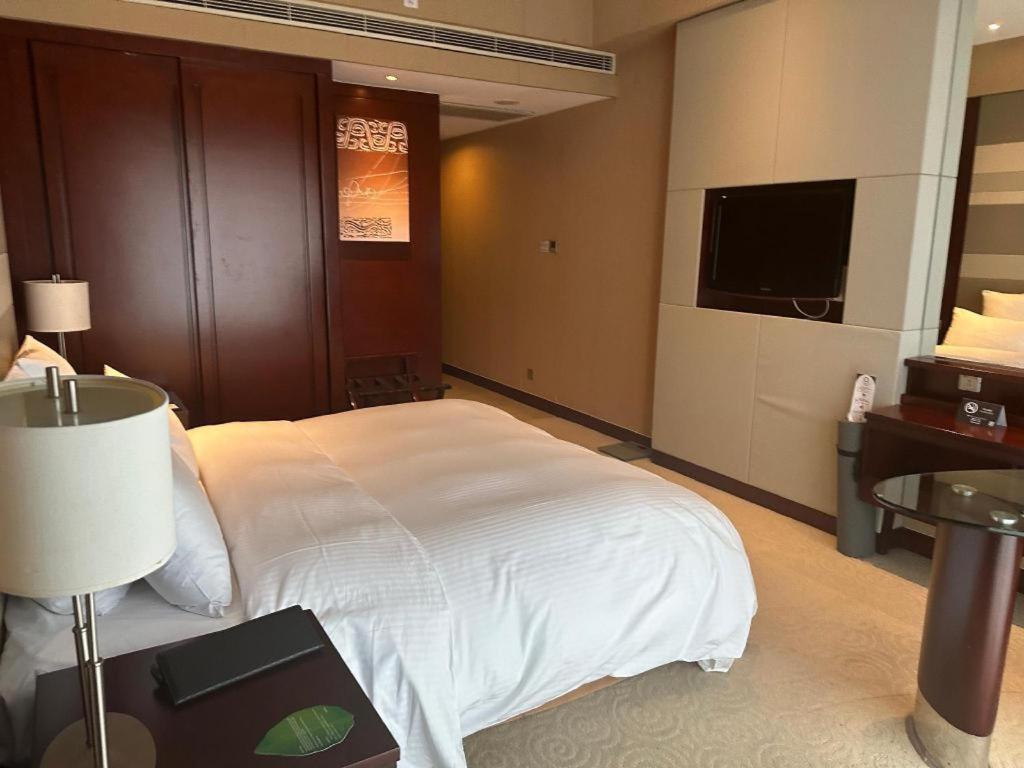 The Qube Shanghai Nanqiao Exterior photo